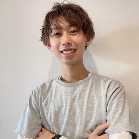 久保田　真臣